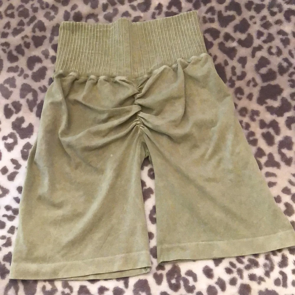 Free People Good Karma Ruched Shorts in Green Size XS/S - Picture 3 of 16